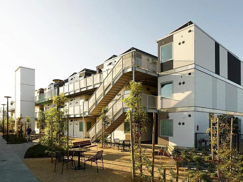 Per què les cases de contenidors són un moviment intel·ligent per a la vida moderna?